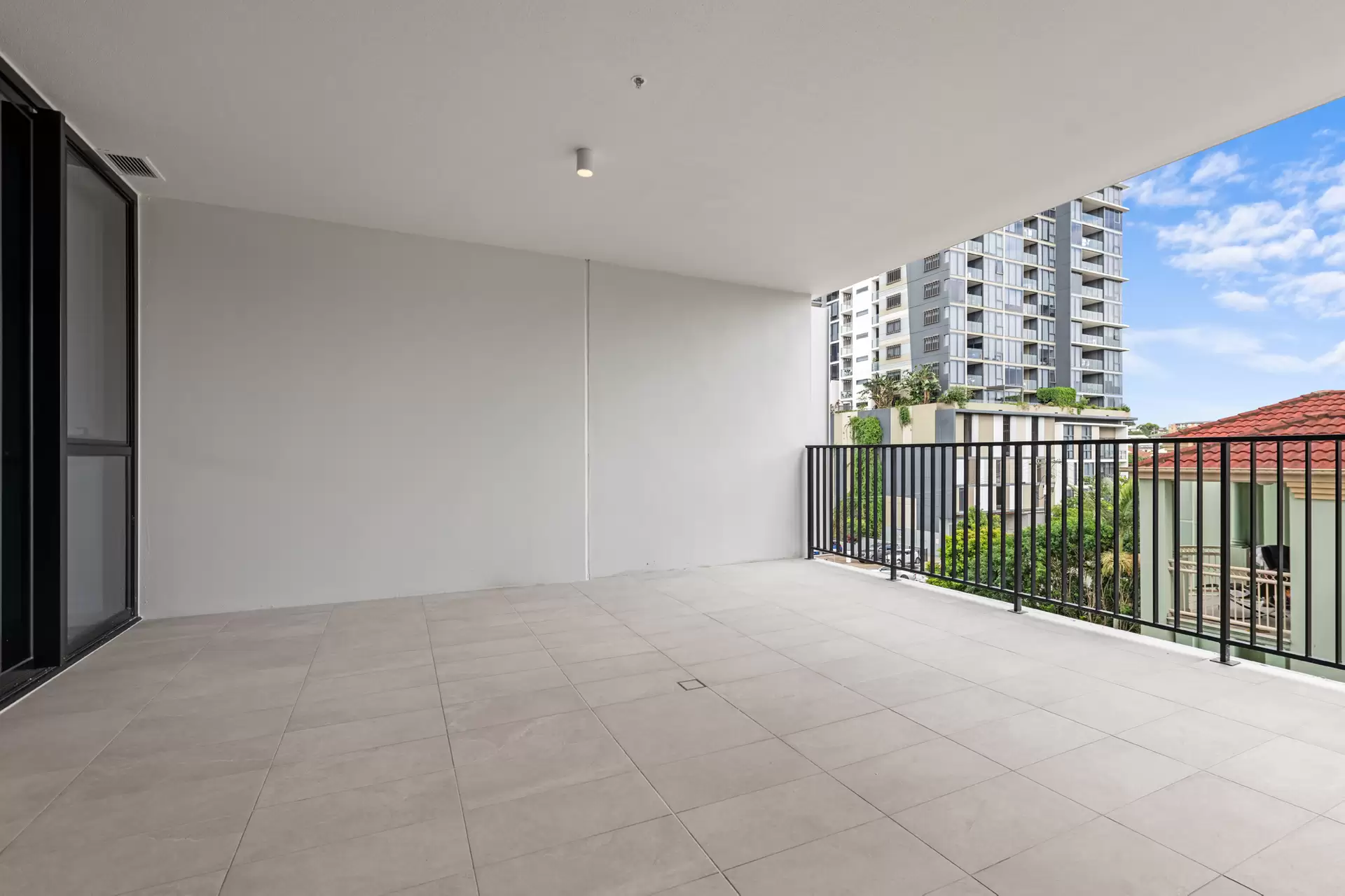 306/28 Lissner St, Toowong Leased by Mosaic Property Group - image 1