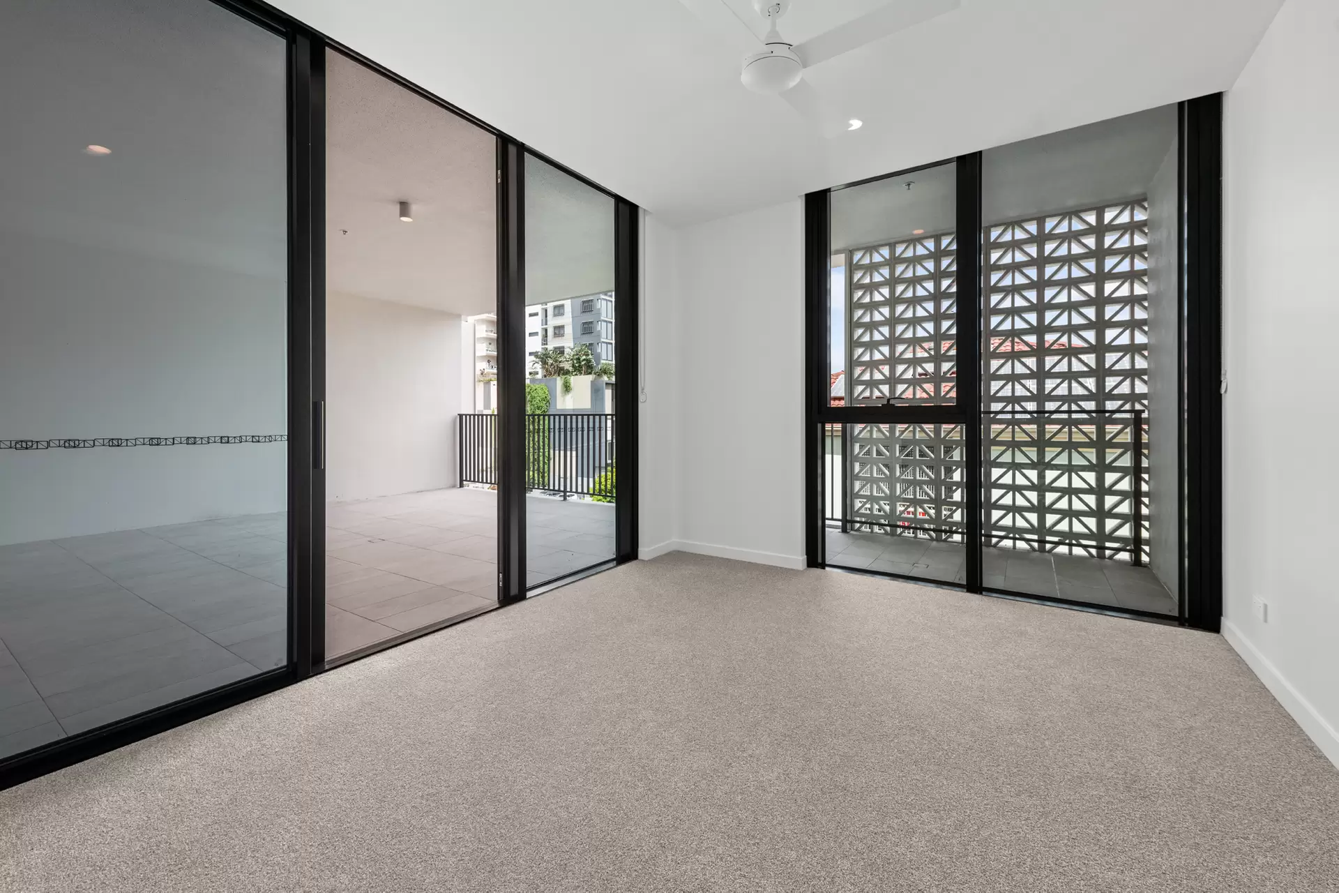 306/28 Lissner St, Toowong Leased by Mosaic Property Group - image 1