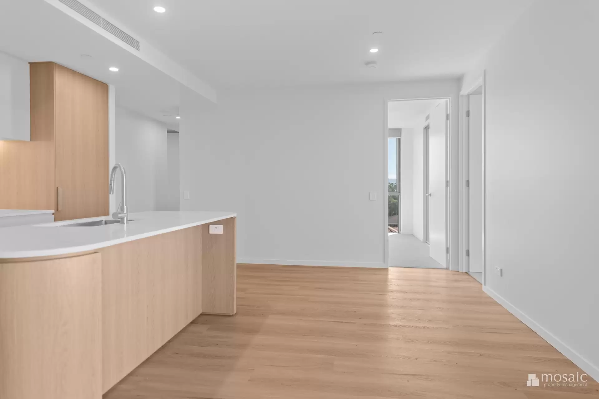 501/146-148 Surf Parade, Broadbeach Leased by Mosaic Property Group - image 1