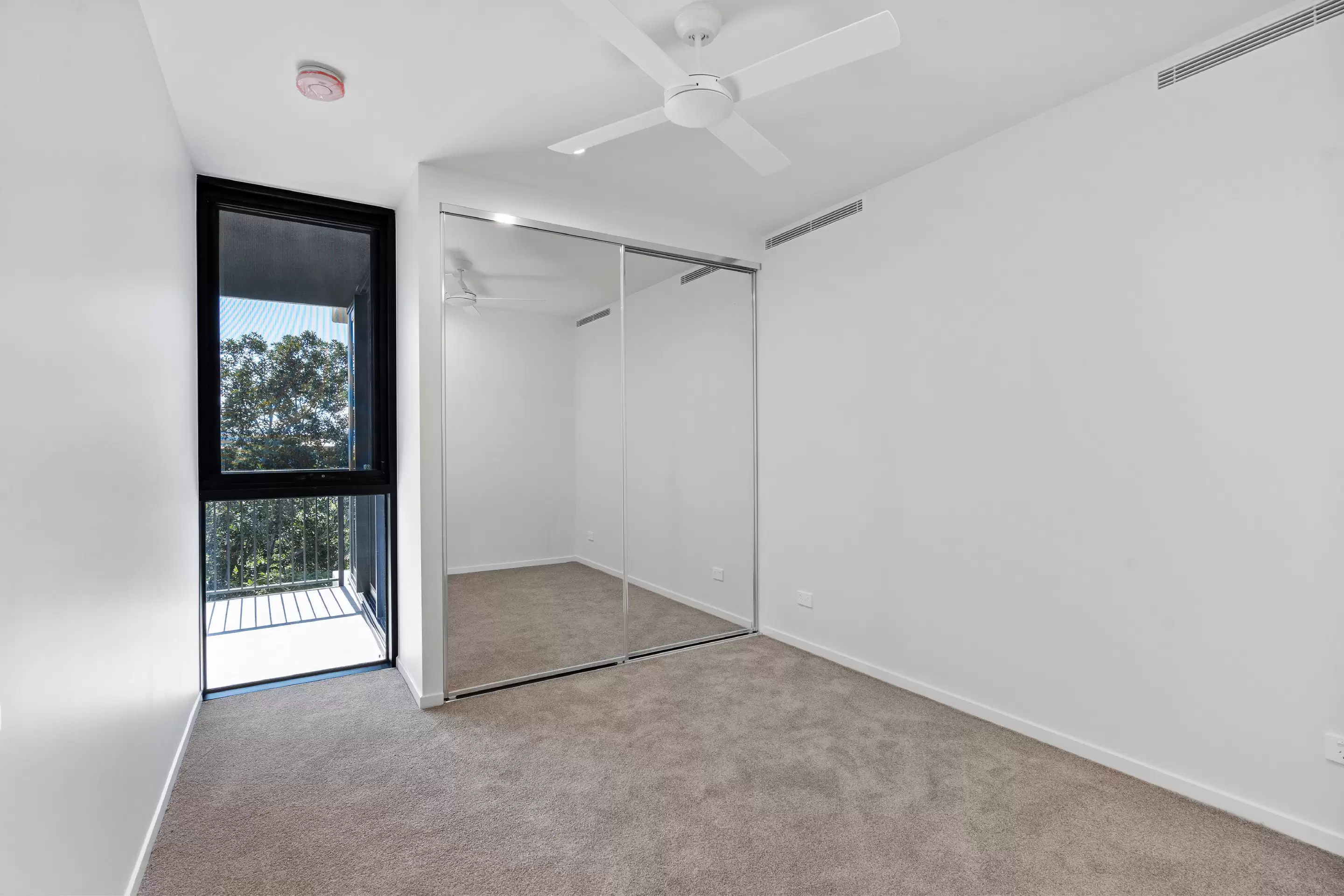 10908/29 Finney Road, Indooroopilly Leased by Mosaic Property Group - image 5
