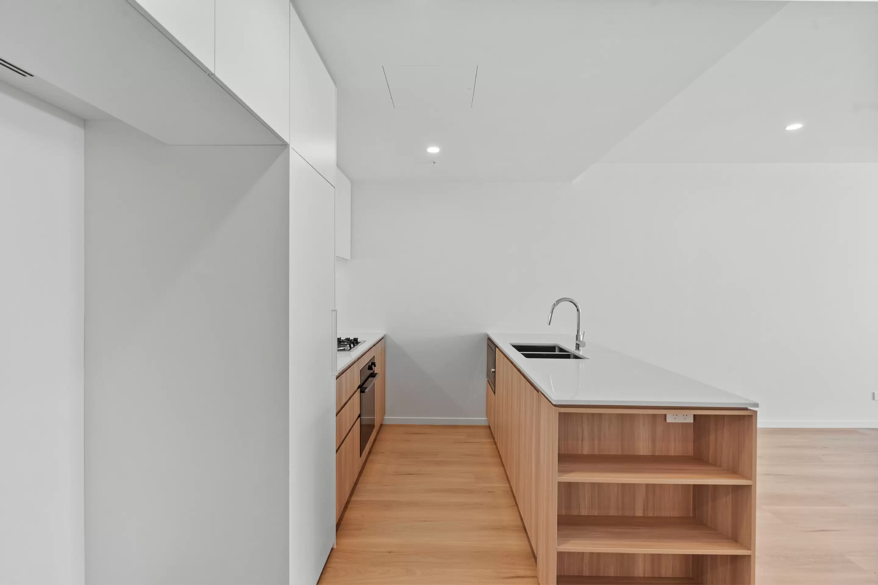 10908/29 Finney Road, Indooroopilly Leased by Mosaic Property Group - image 2