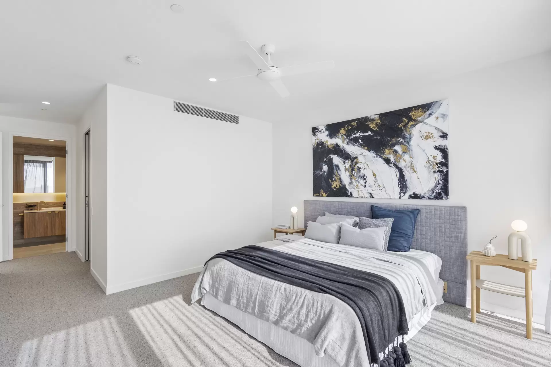 1402/3 Archer Street, Toowong Leased by Mosaic Property Group - image 1