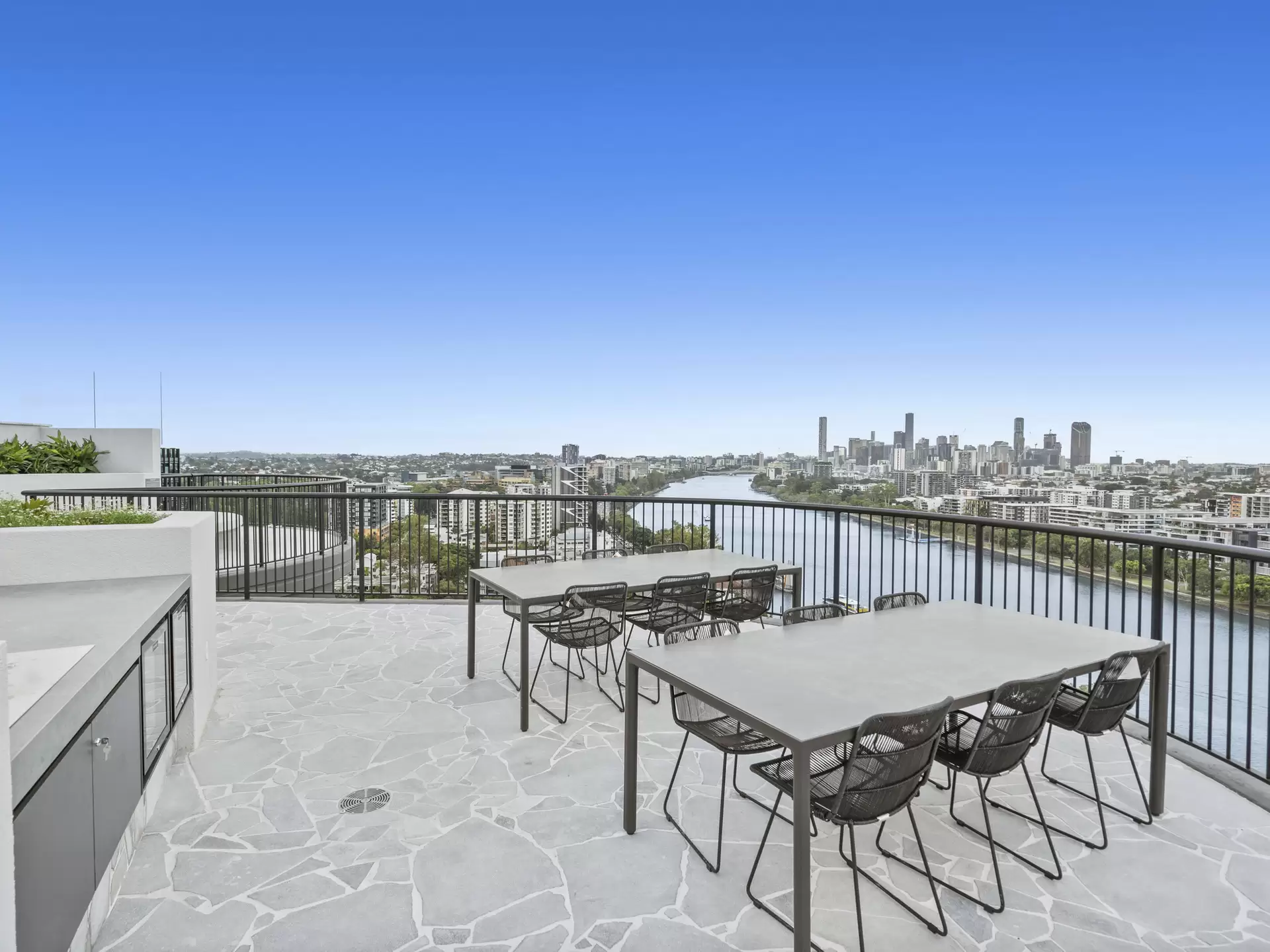 1402/3 Archer Street, Toowong Leased by Mosaic Property Group - image 1