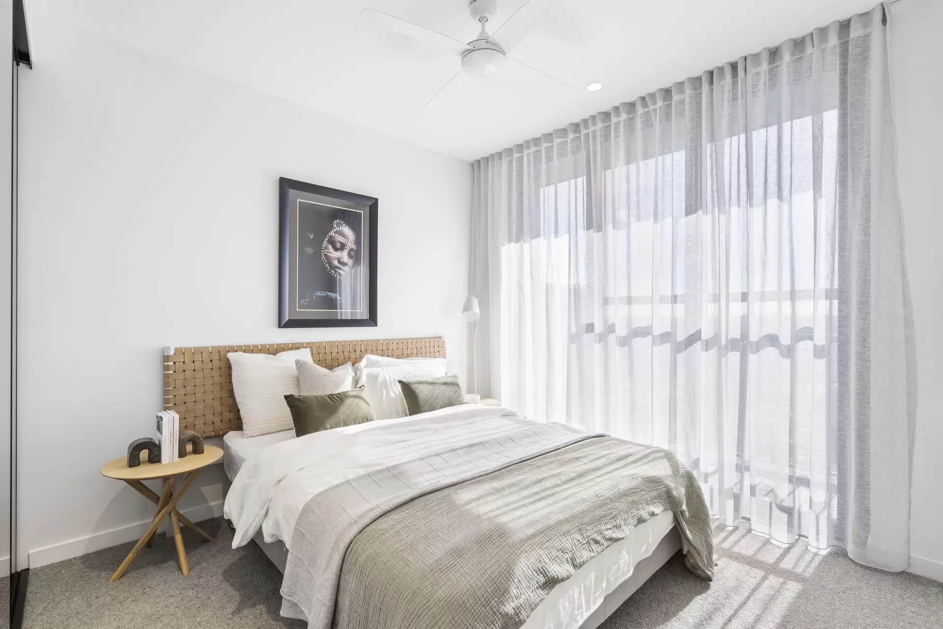 1402/3 Archer Street, Toowong Leased by Mosaic Property Group - image 1