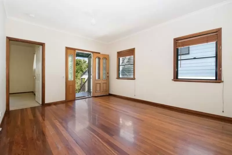 19 Mannion Street, Red Hill Leased by Mosaic Property Group - image 1