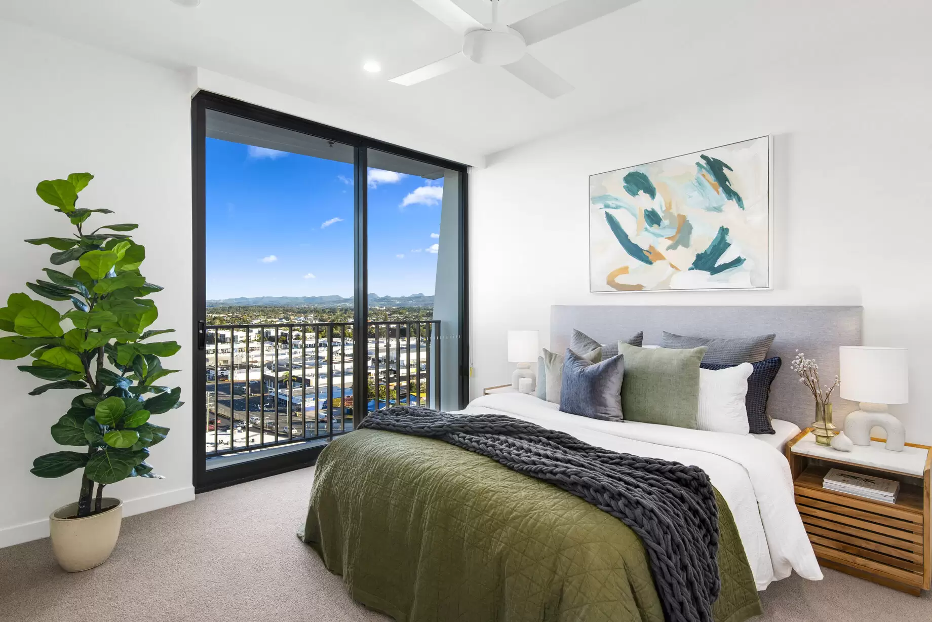 304/43 Peerless Avenue, Mermaid Beach Leased by Mosaic Property Group - image 2