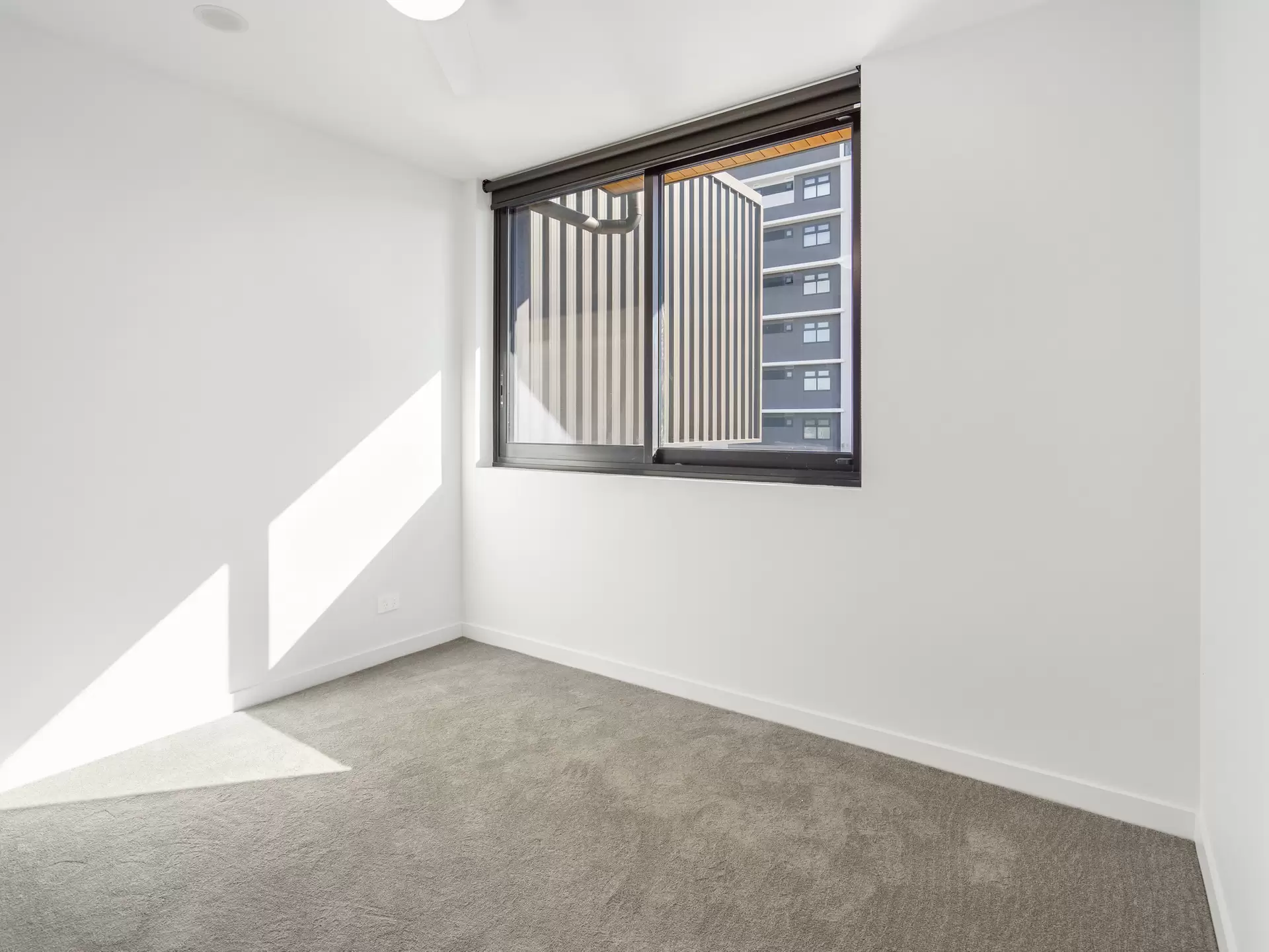 604/186 Clarence Rd, Indooroopilly Leased by Mosaic Property Group - image 1