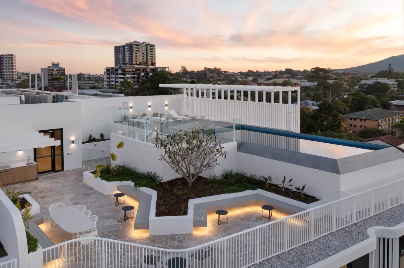 804/36 Sylvan Road, Toowong Leased by Mosaic Property Group - image 2