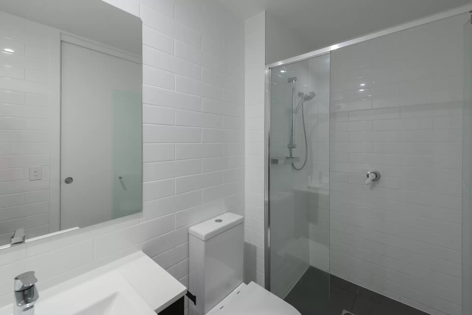 105/16-26 Archer Street, Upper Mount Gravatt Leased by Mosaic Property Group - image 1