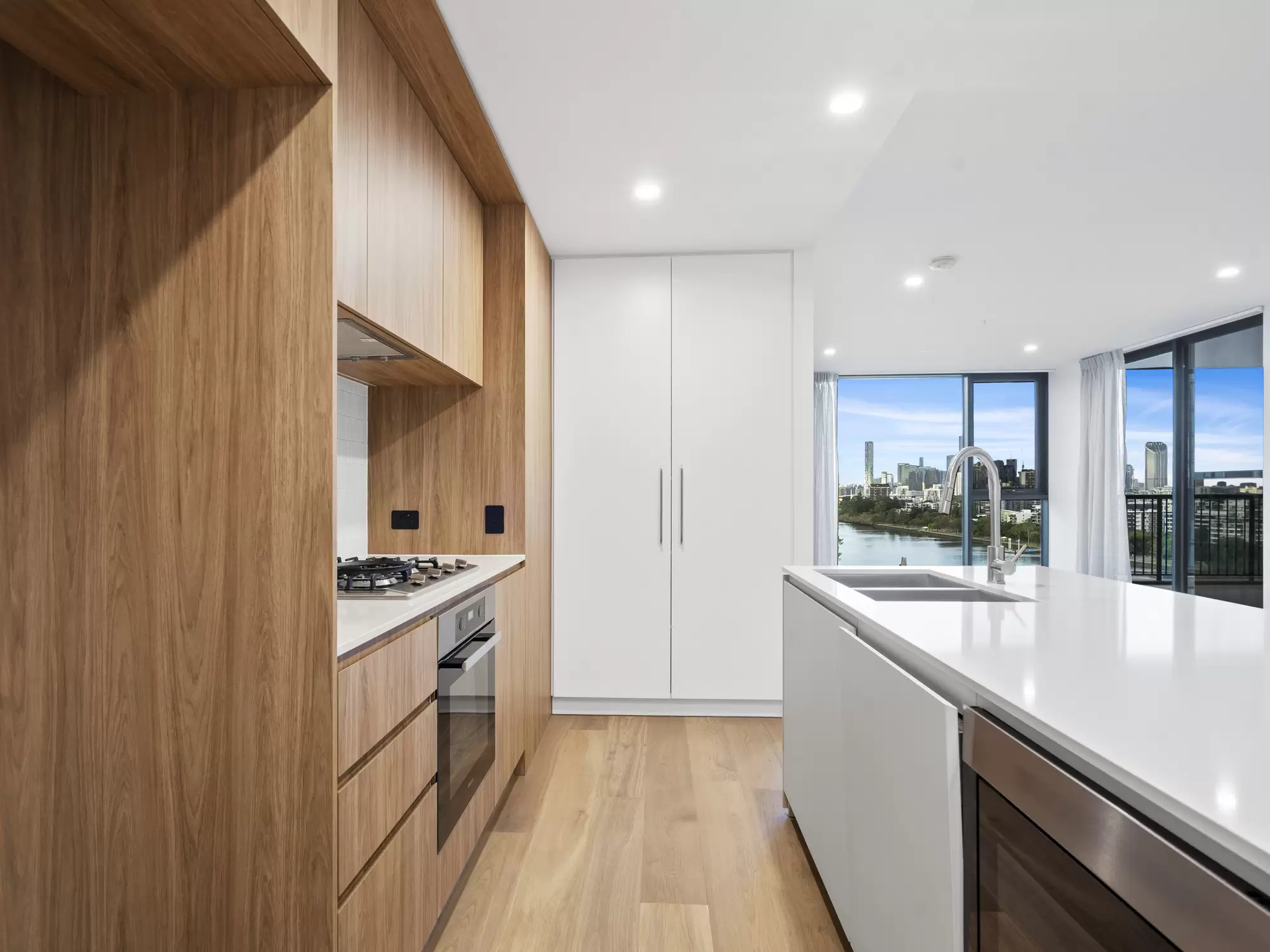 1203/3 Archer Street, Toowong Leased by Mosaic Property Group - image 3
