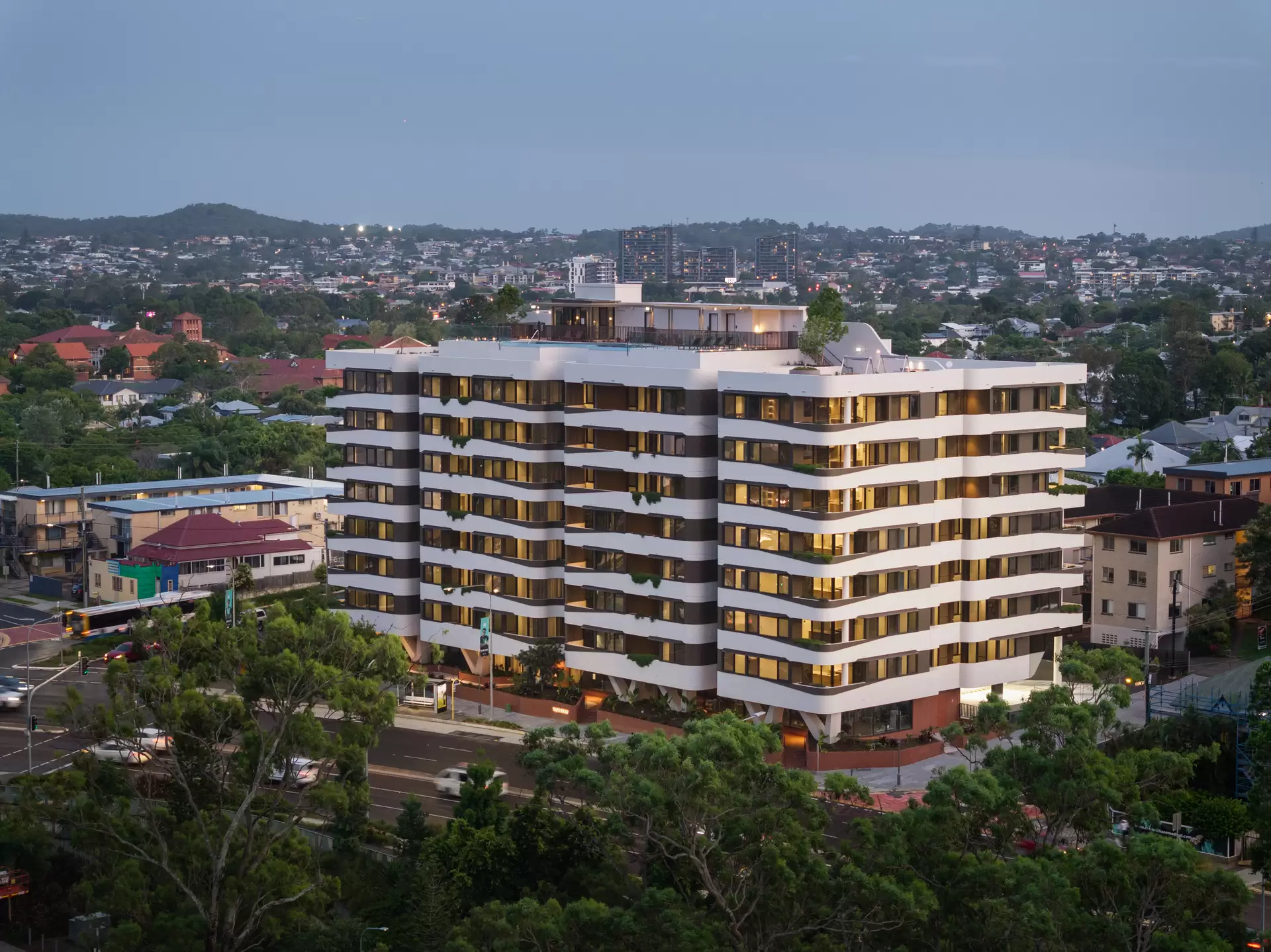 709/89 Lytton Road, East Brisbane Leased by Mosaic Property Group - image 1
