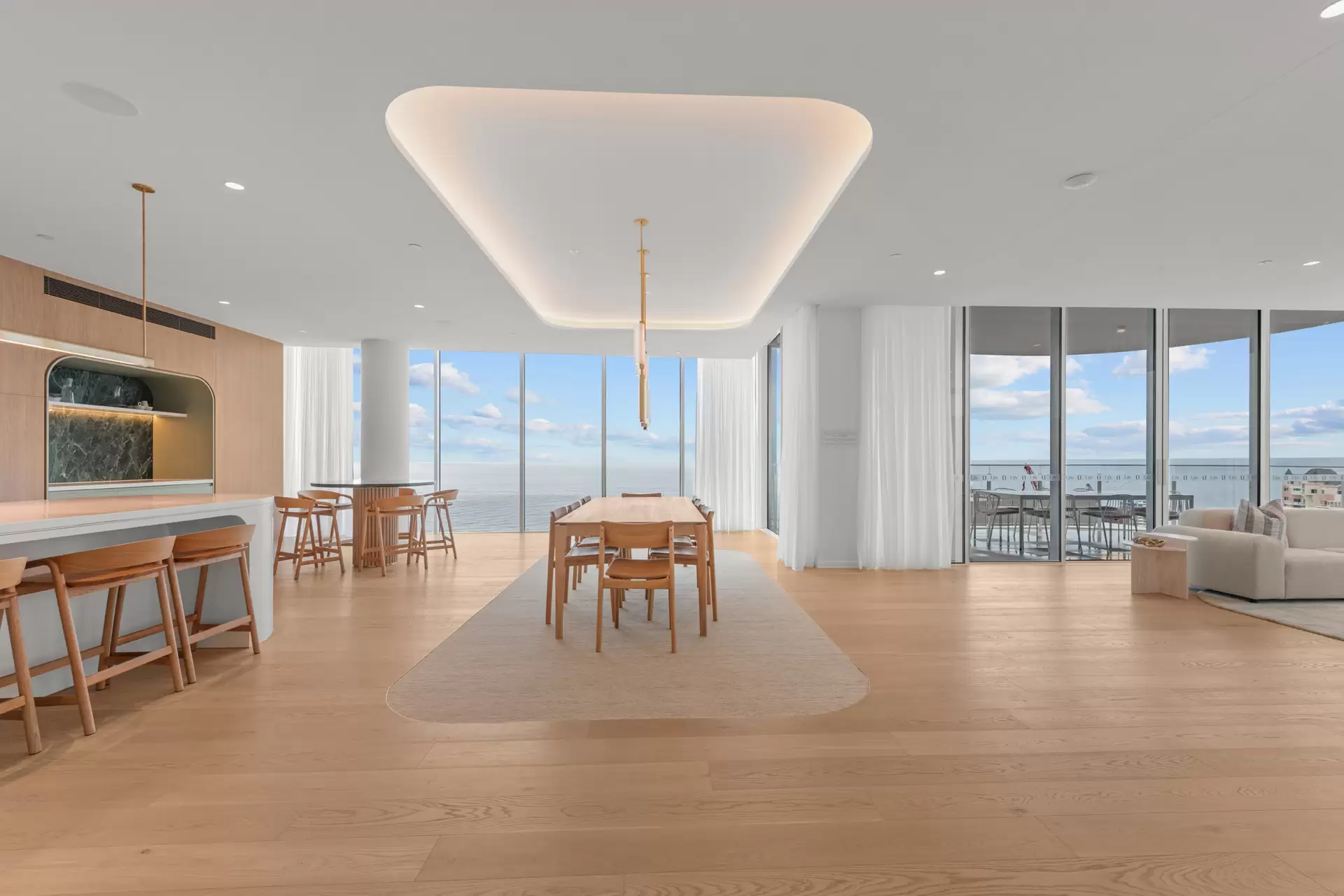 901/4 Rosewood Avenue, Broadbeach For Lease by Mosaic Property Group - image 1