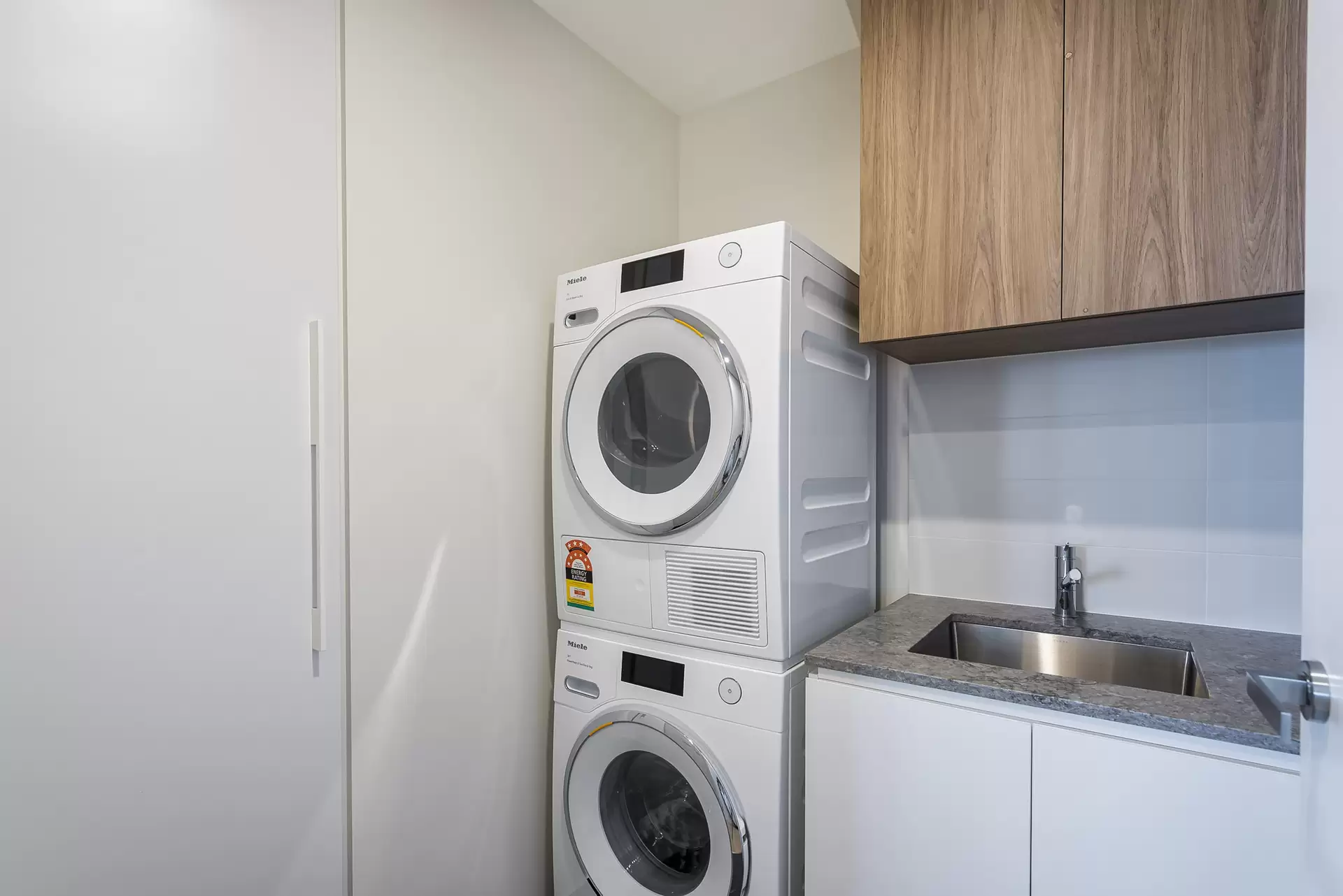 1303/43 Peerless Avenue, Mermaid Beach Leased by Mosaic Property Group - image 1