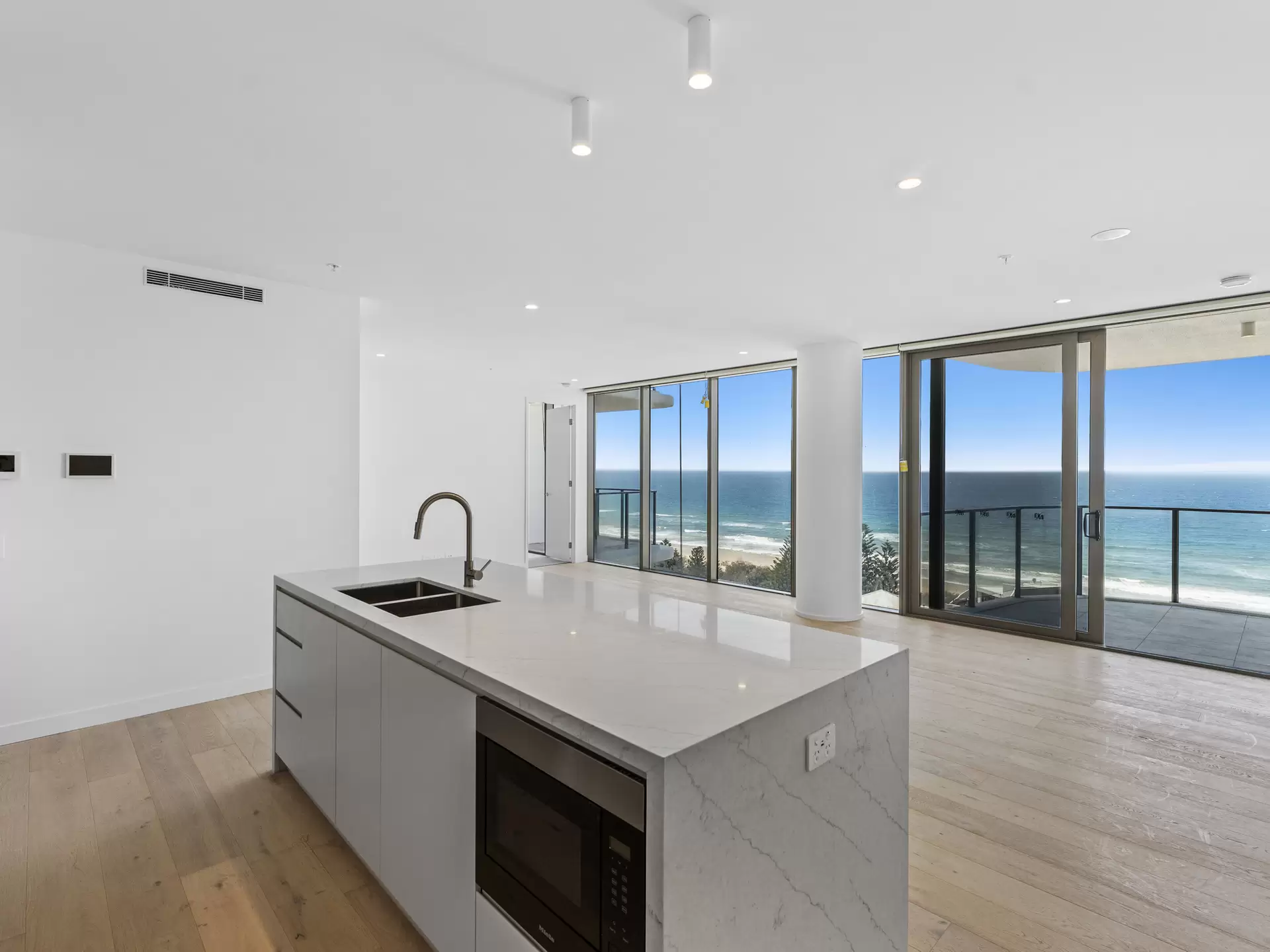 1302/15 Peerless Ave, Mermaid Beach Leased by Mosaic Property Group - image 1