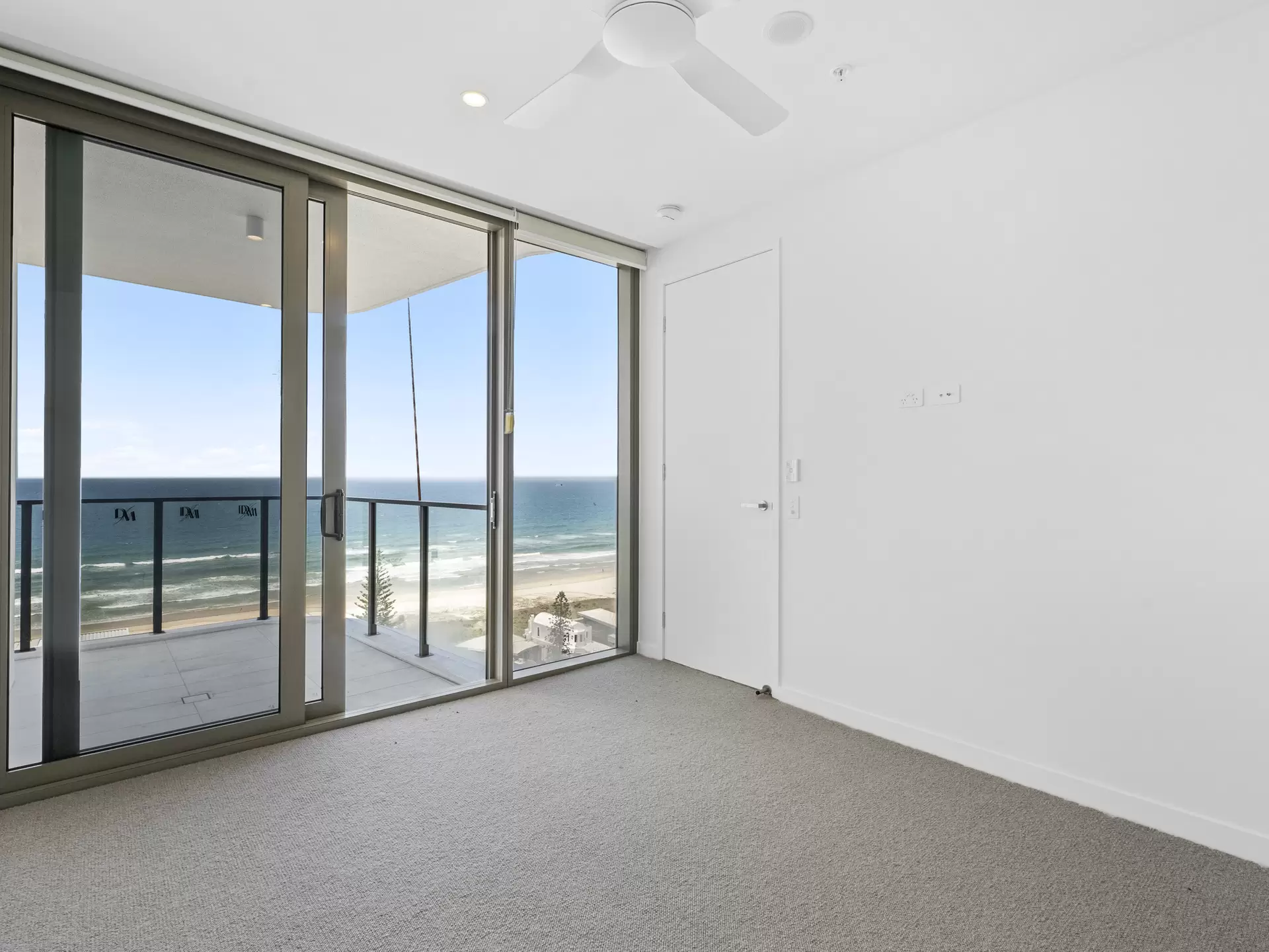 1302/15 Peerless Ave, Mermaid Beach Leased by Mosaic Property Group - image 1