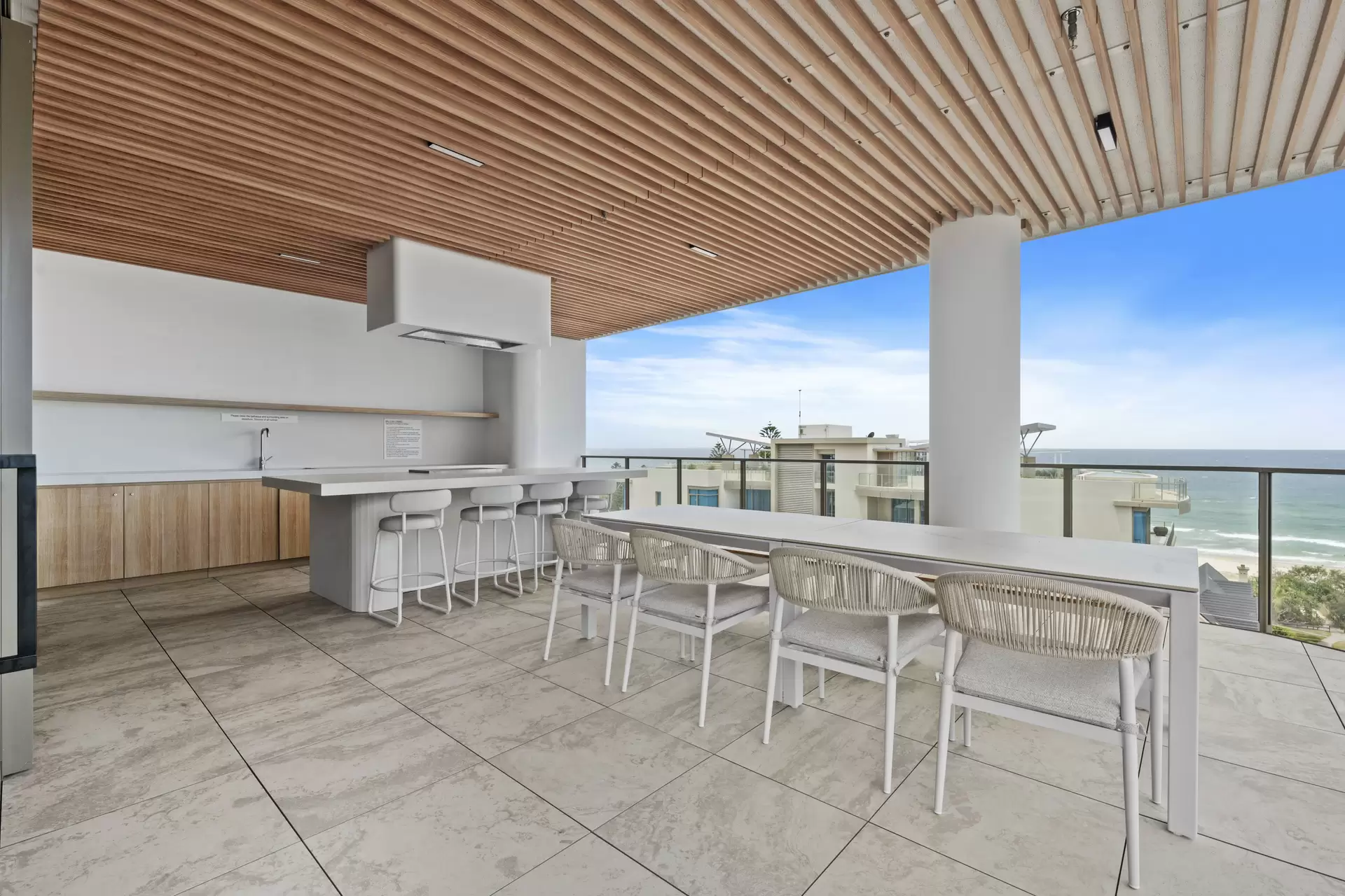 1302/15 Peerless Ave, Mermaid Beach Leased by Mosaic Property Group - image 1