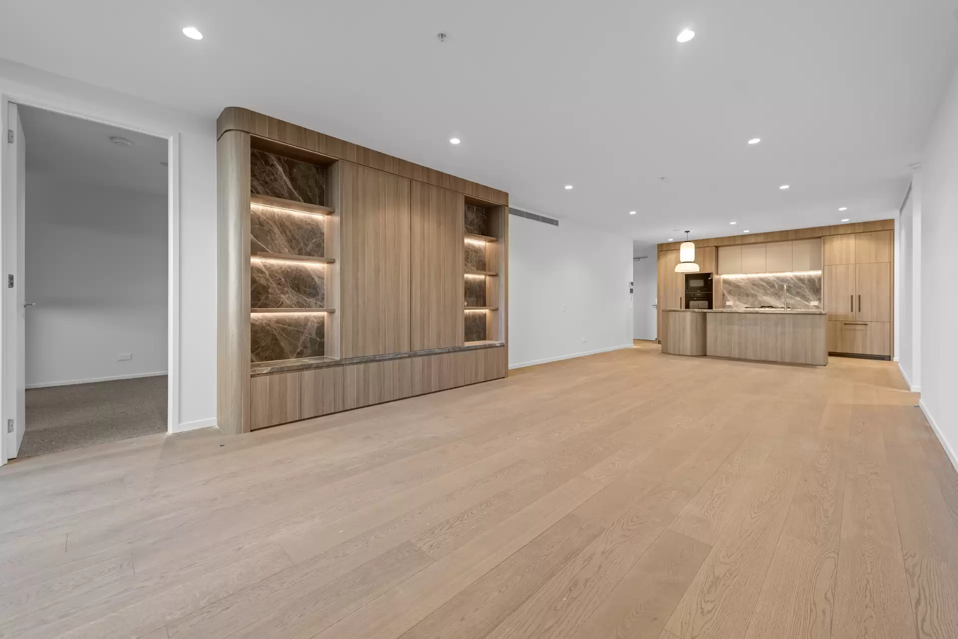 709/89 Lytton Road, East Brisbane For Lease by Mosaic Property Group - image 1