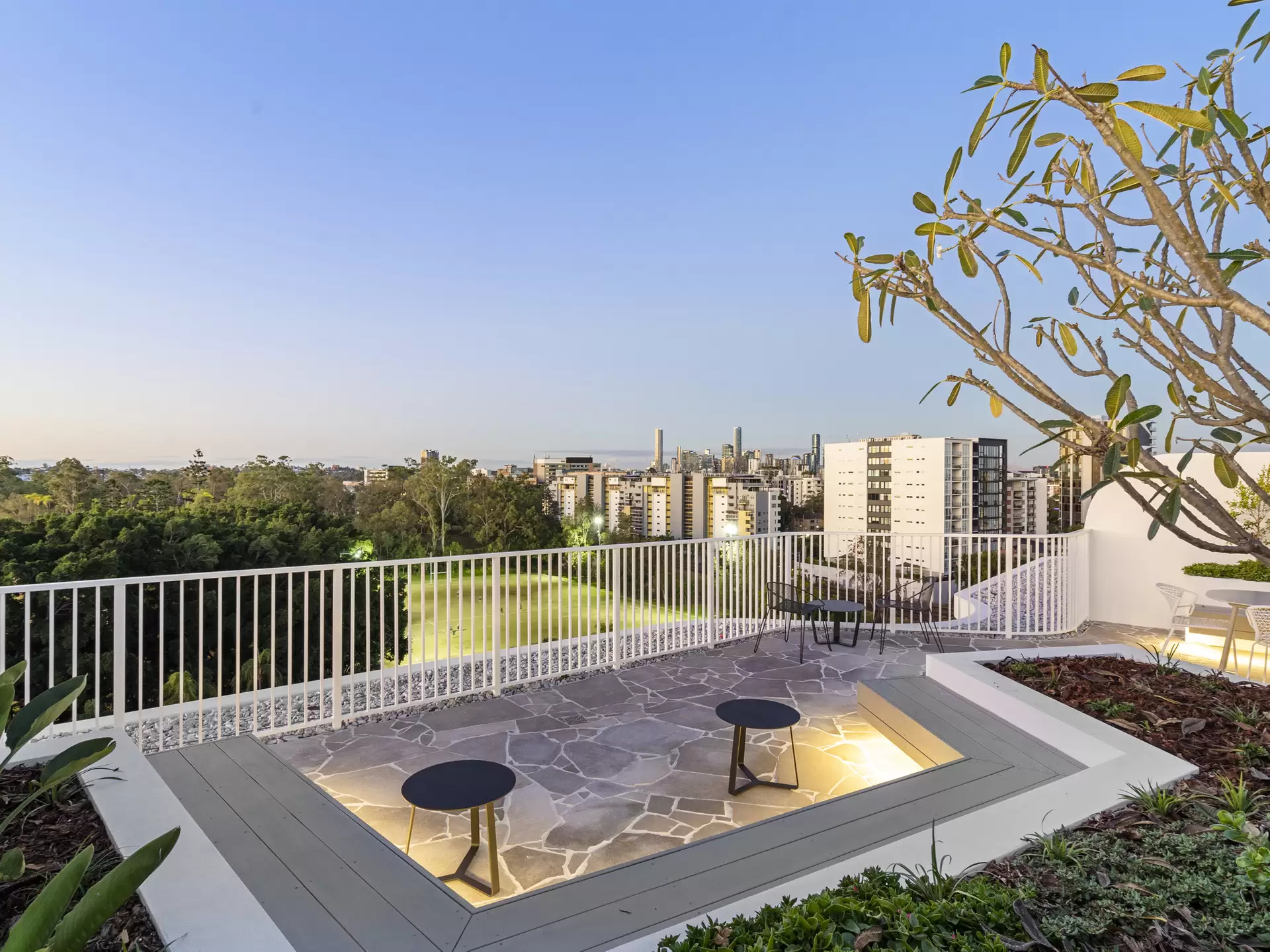 601/36 Sylvan Road, Toowong Leased by Mosaic Property Group - image 1