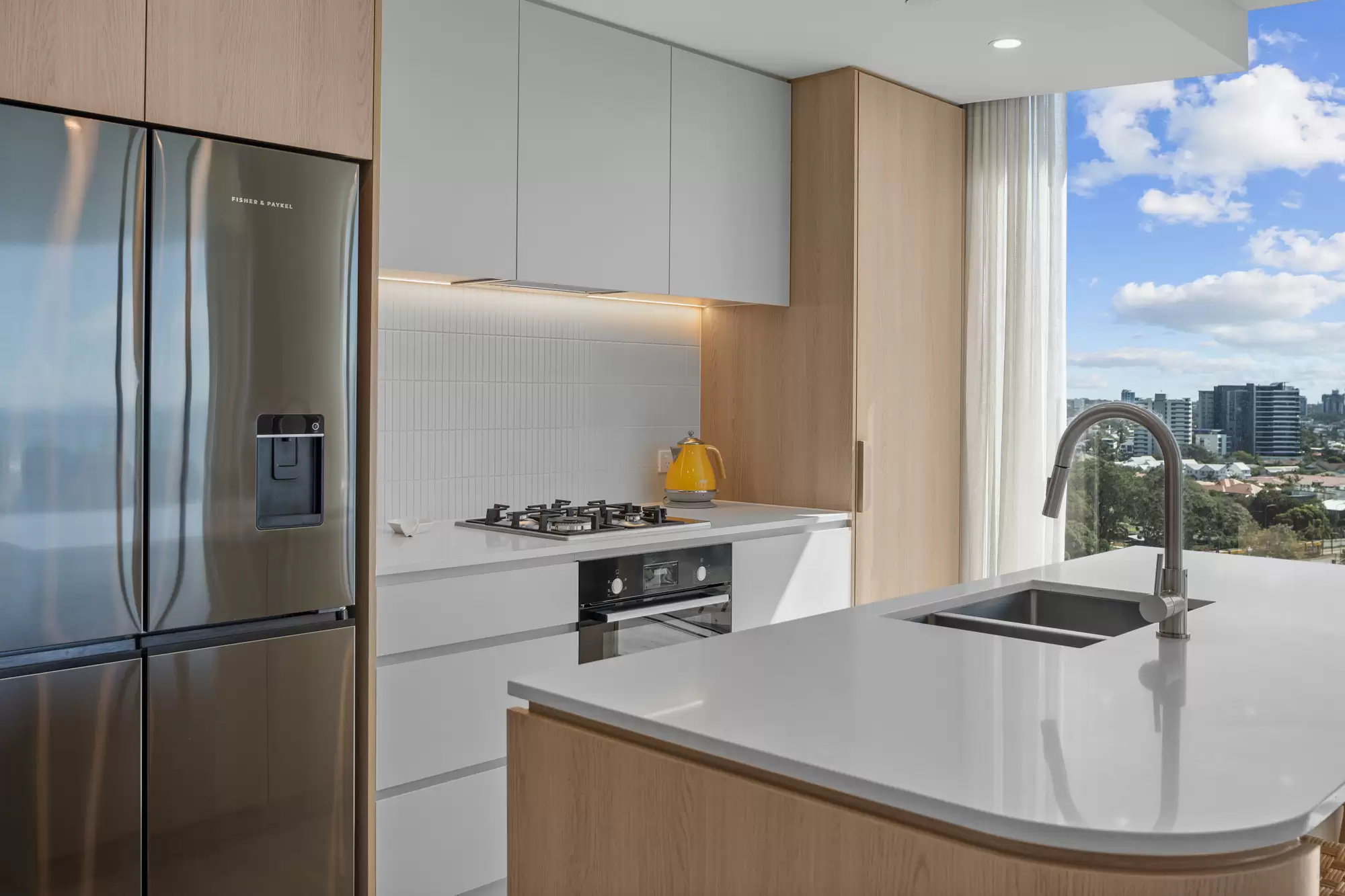 1102/146-148 Surf Parade, Broadbeach For Lease by Mosaic Property Group - image 2